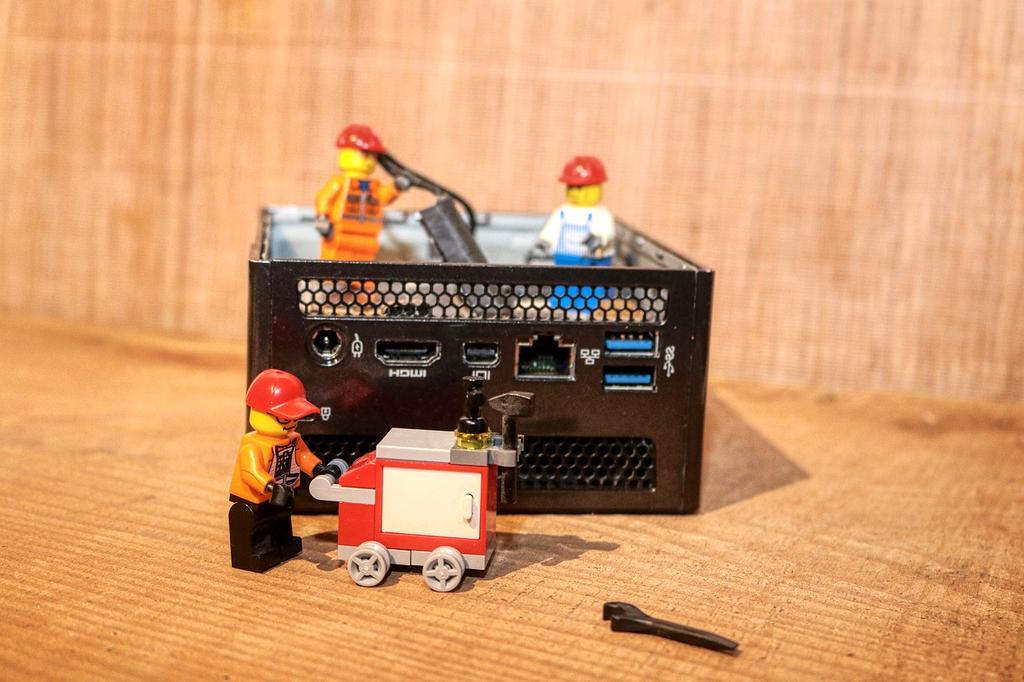 Advanced customer support representative